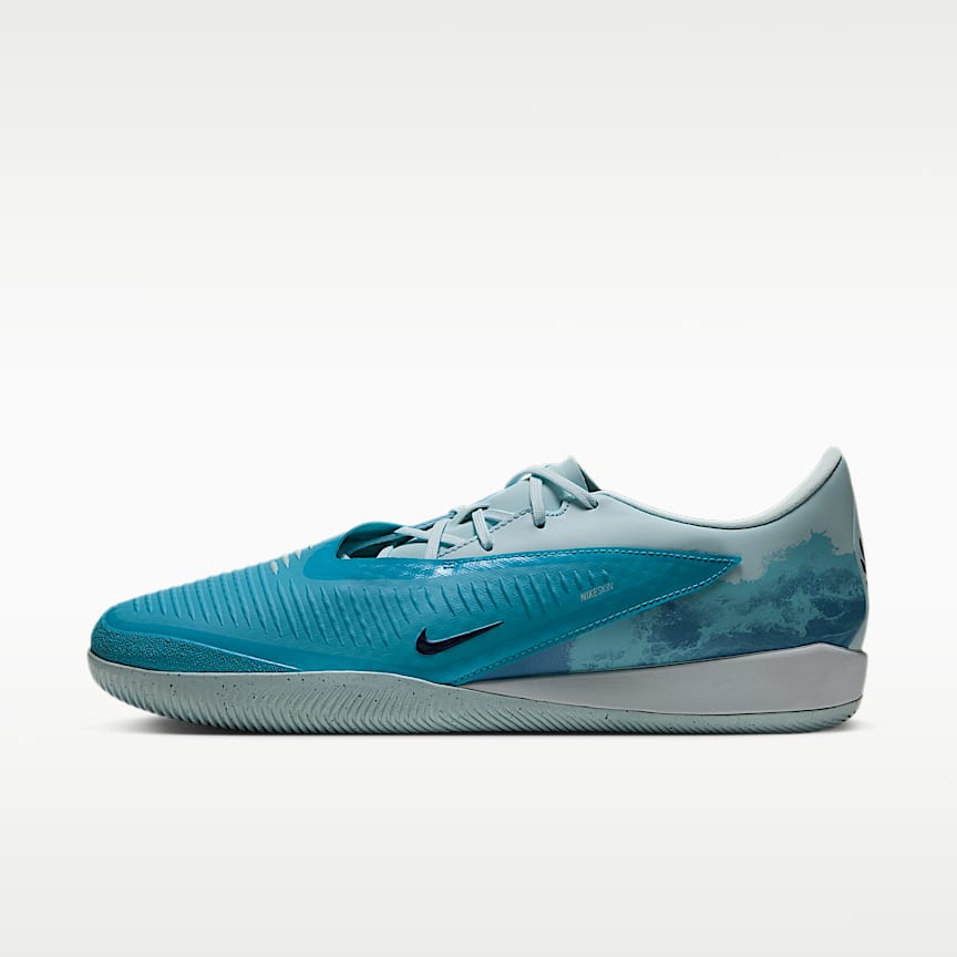 Nike Phantom 6 Low Academy Turf Soccer Shoes. Nike.com